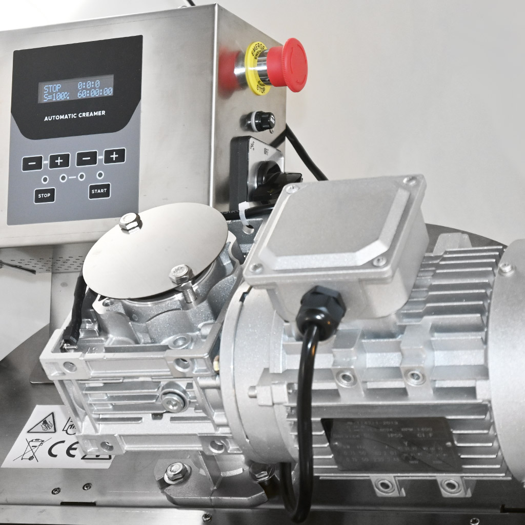 Appareil de crémage avec chauffage Mellarius MaxiLine 230 V capacité 250 kg - automatique
