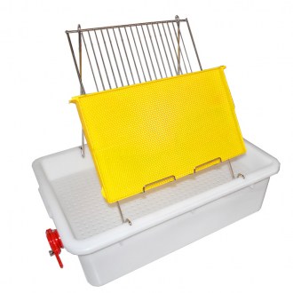 Plateau à désoperculer Mellarius - 1 cadre - bac en plastique - inox