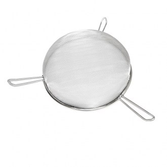 Passoire grande avec supports