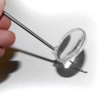Cuillère en acier inoxydable avec loupe