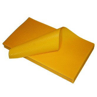 Cire gaufrée Langstroth 3/4 (185) - 424x162 mm - laminée à froid